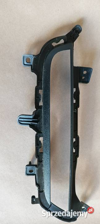 Ramka halogenu zderzaka przedniego hyundai i30 Długie