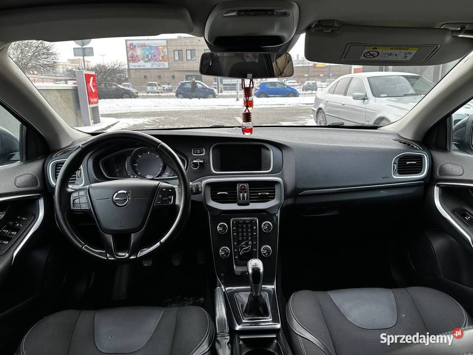 Volvo V40 2D Lift Bogata wersja wyposażenia Łódź sprzedam