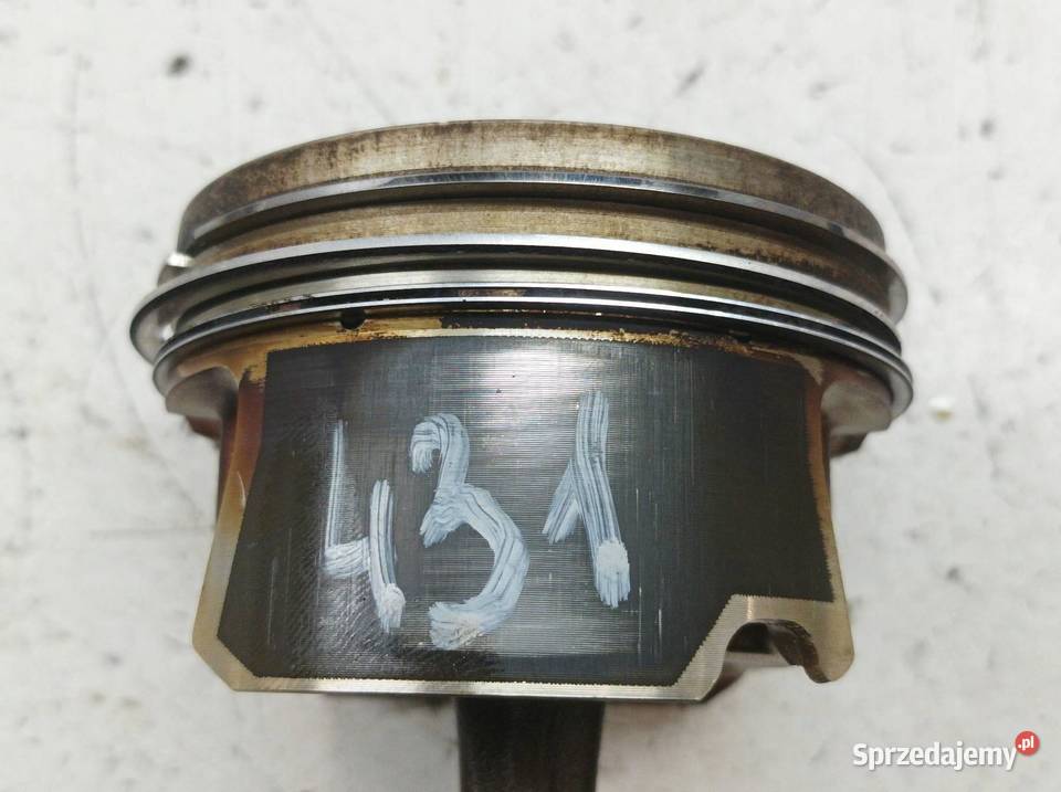 TŁOK KORBOWÓD 82L146 20 TSI TFSI Seat Leon II osobowe Blok silnika