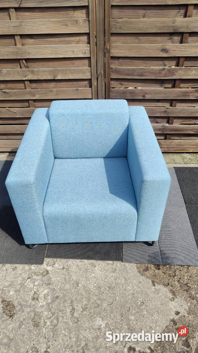 Wygodny fotel NOTI niebieski WYPRZEDAŻ