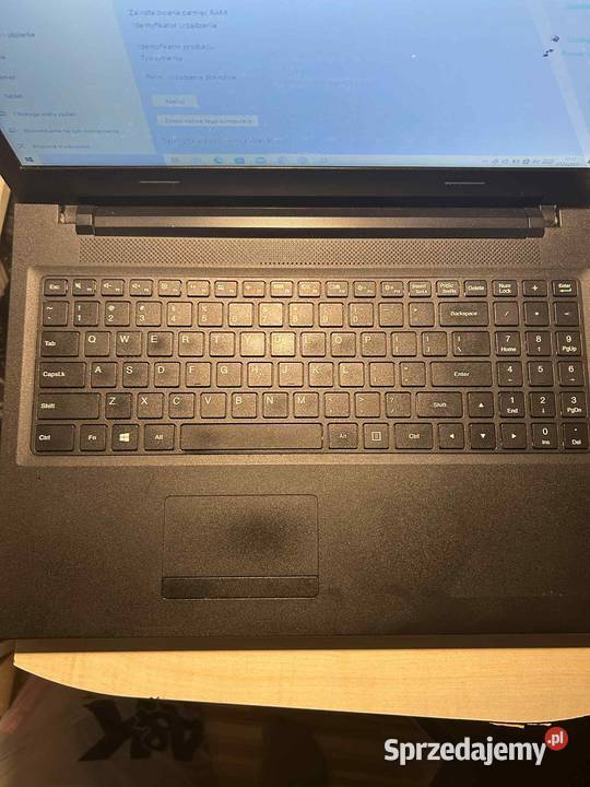 Laptop Lenovo Ideapad 10015ibd i54288U Geforce