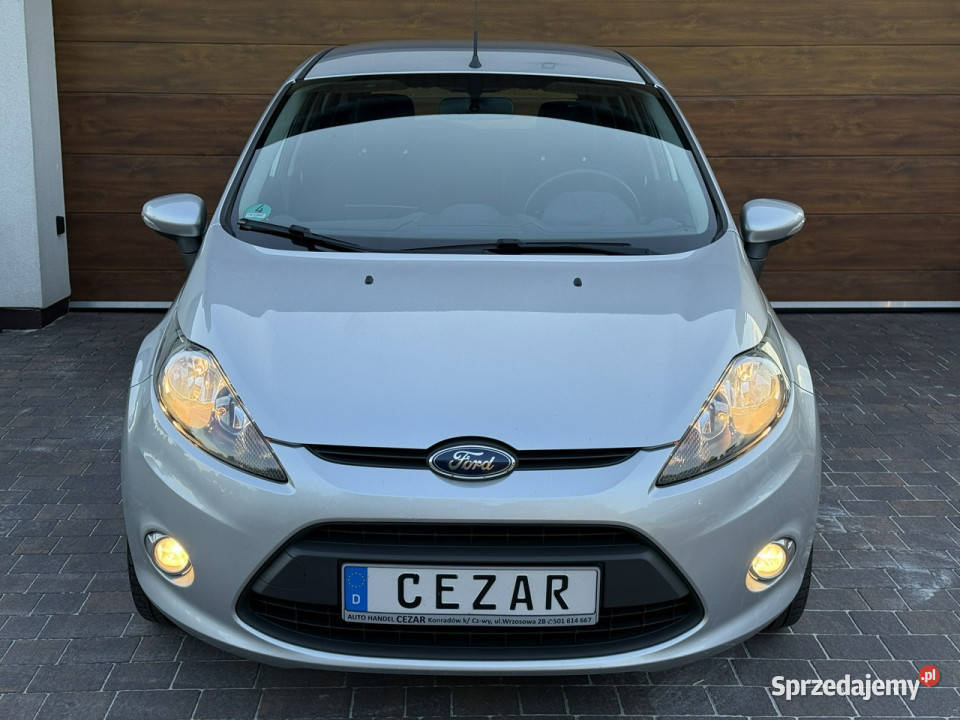 Ford Fiesta 125 benzyna zadbana książka ASR (kontrola trakcji) śląskie Konradów