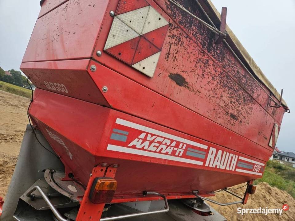 rozsiewacz Rauch Axera H 1101