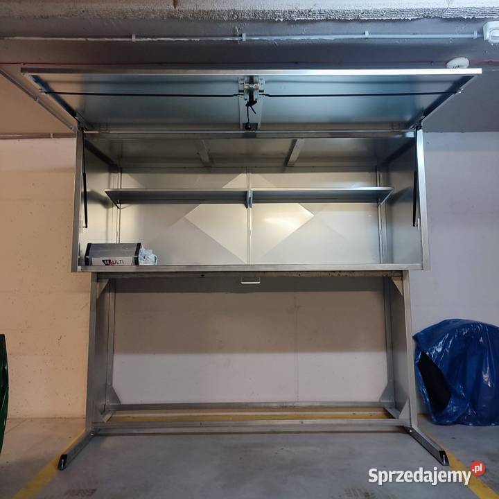 Zabudowa miejsca parkingowego boks garażowy