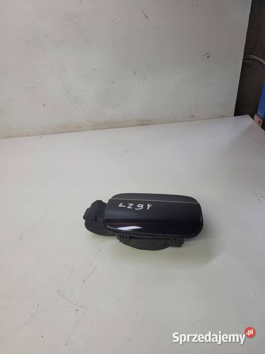 KLAPKA WLEWU PALIWA AUDI A4 B8 8K0809999D LZ9Y Klapki wlewu paliwa