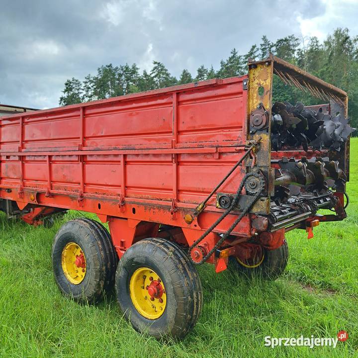 Rozrzutnik rosyjski avto B7000 Mojtyny