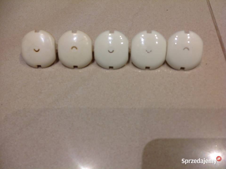 Zaślepki do Gniazdek z Czasów NRD 5 lubuskie Nowa Sól sprzedam