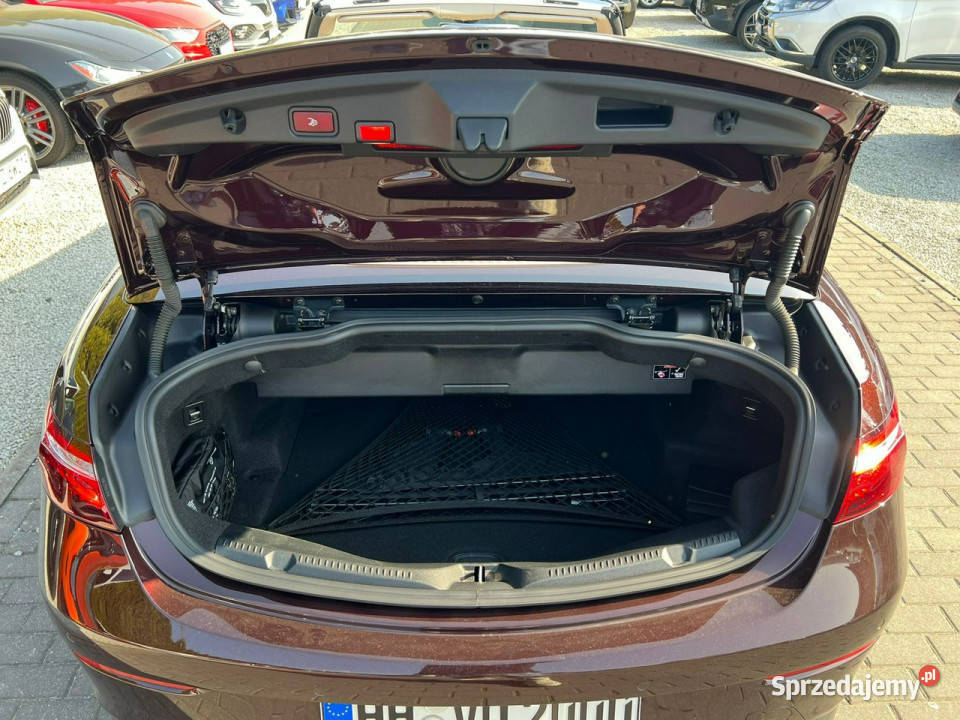 Mercedes E 200 E200 4Matic AMG Line Gwarancja elektrycznie ustawiane fotele Baranowo