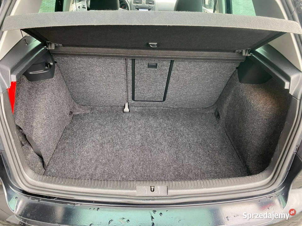 Volkswagen Golf podgrz fotele navi PDC manual