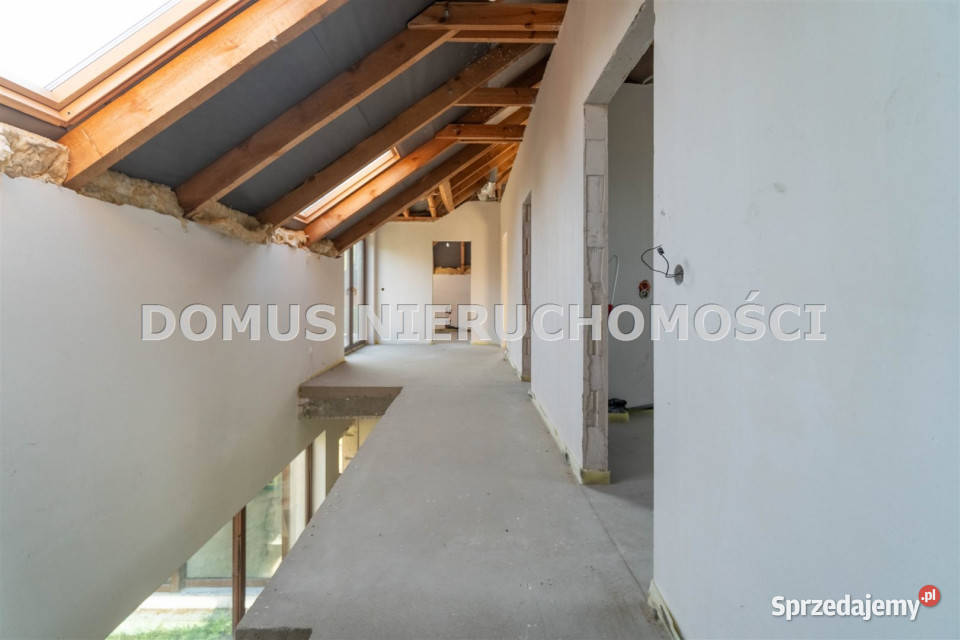 Dom 22703m2 Janówka 1885m2 Sprzedaż łódzkie sprzedam