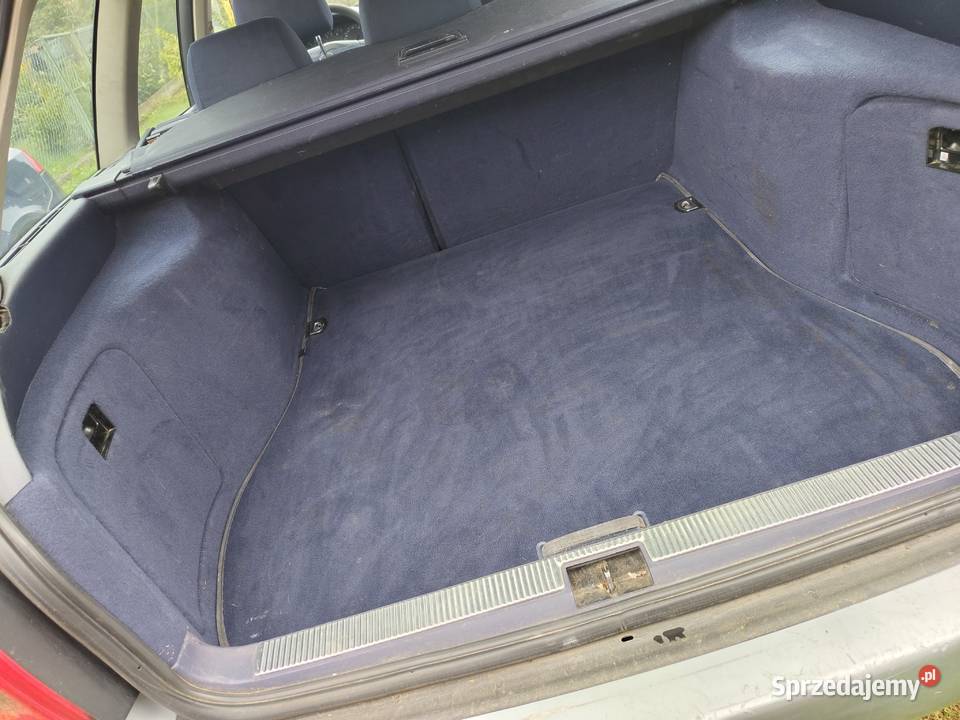 Audi A4 16 benzyna nowy przegląd VAT marża