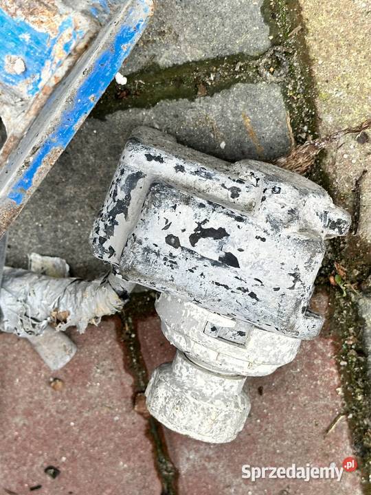 Przecinarka do betonu Saint Gobain Produkcja Nowy Tomyśl