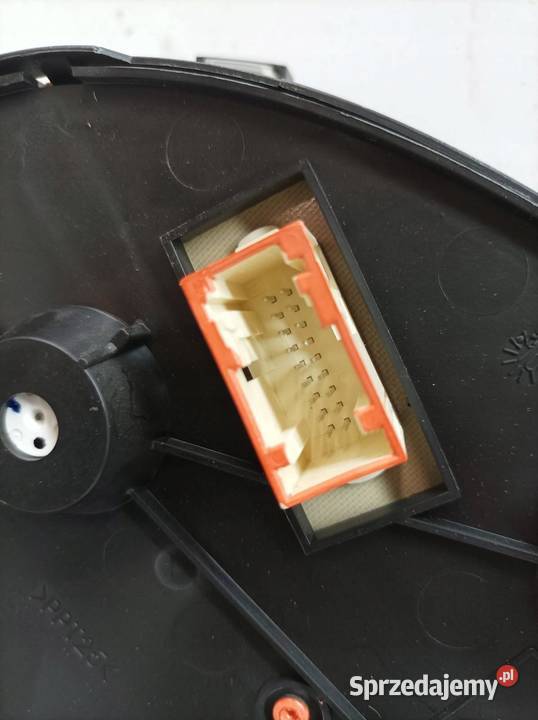 LICZNIK 16 HDI Peugeot Partner II 2008