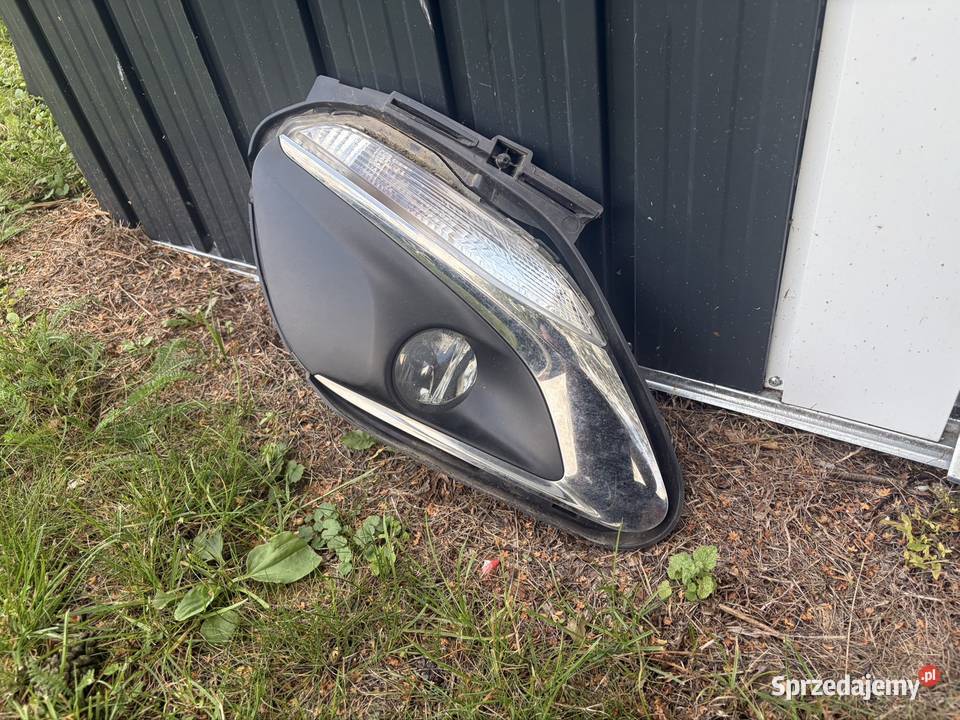 Halogen Peugeot 308 t9 chrom Rok produkcji 2014 Kalisz