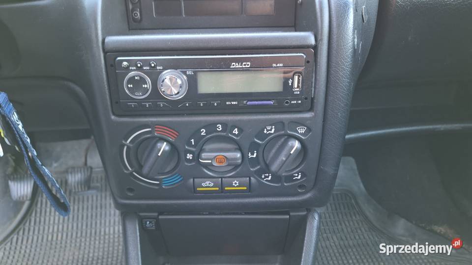 Astra Opel F Sprzedam 14 90 klima stan igła gniazdo USB Lisia Góra