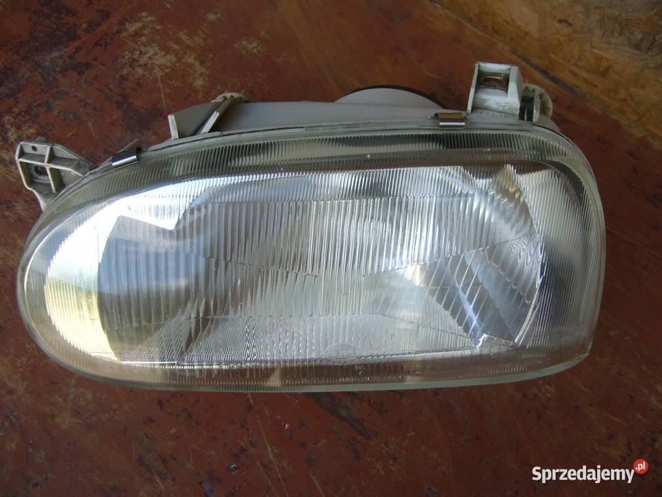 Lampa przednia lewa Volkwagen Golf 3