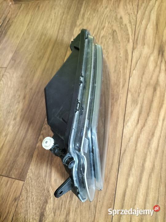 Halogen prawy VW Amarok hella oryginalny wysyłka Chocianów