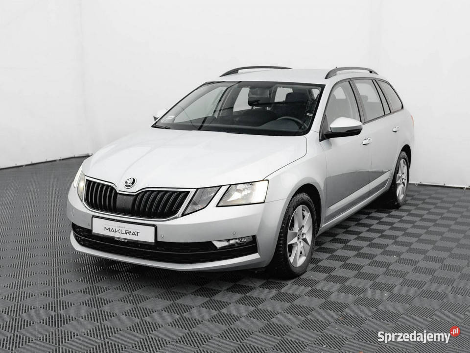 koda Octavia 20 TDI Ambition DSG 2 stref klima czujnik zmierzchu Pępowo