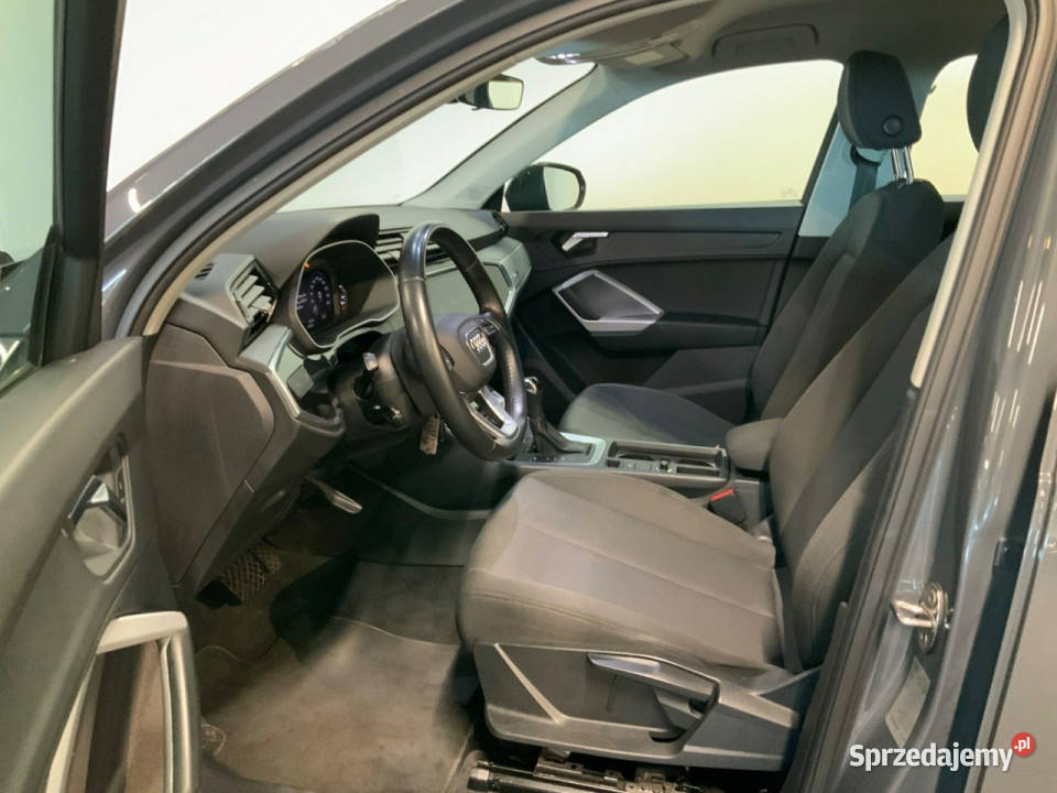 Audi Q3 II 20182025 Sadlno