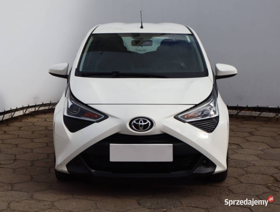 Toyota Aygo 10 VVTi wspomaganie kierownicy łódzkie Łódź sprzedam