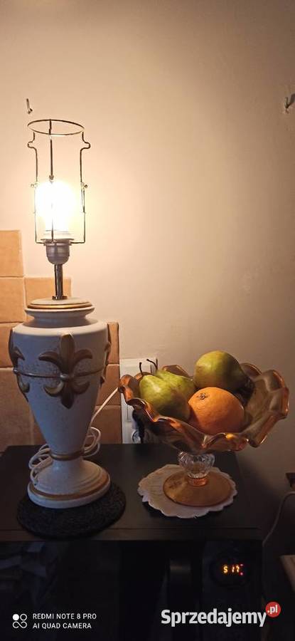 Lampa elektryczna lilijkami
4 złote