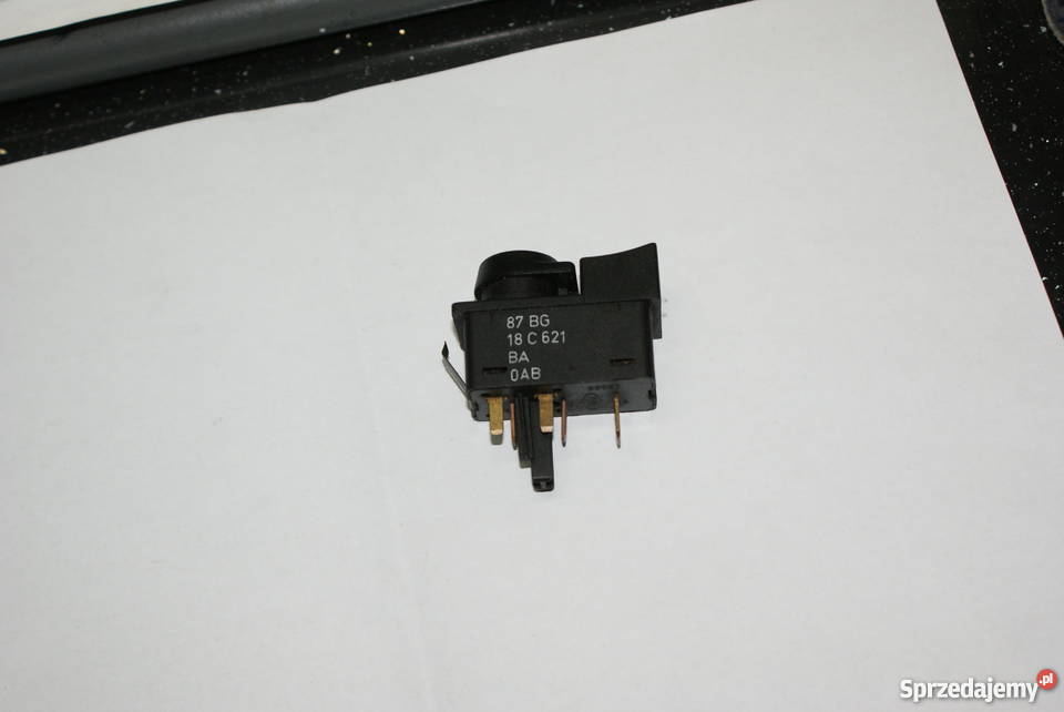 PRZEŁĄCZNIK OGRZEWANIA TYLNEJ SZYBY FORD osobowe mazowieckie Białobrzegi