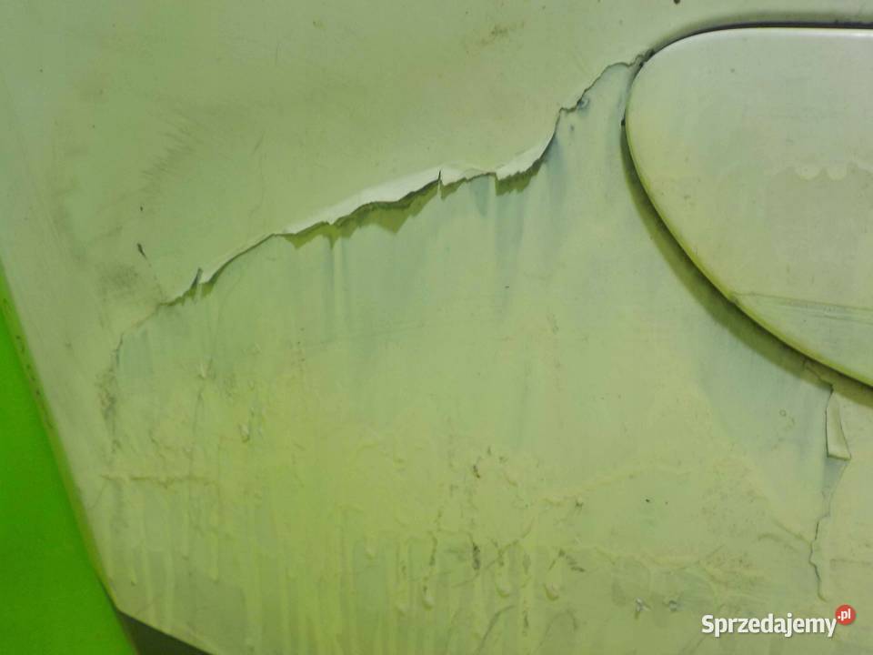 VW CADDY III 08r zderzak przod Suków