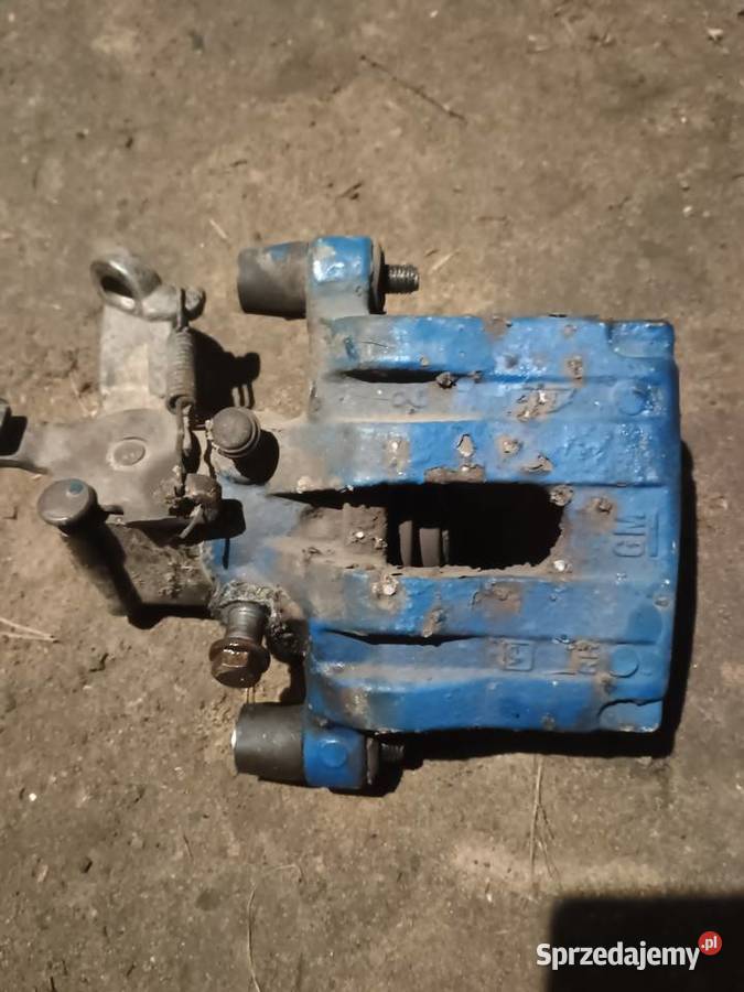 Zacisk hamulcowy tylny prawy szeroki Opel Vectra