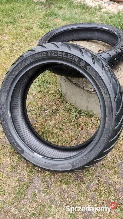 Komplet opon z Triumph Speed Triple 1050