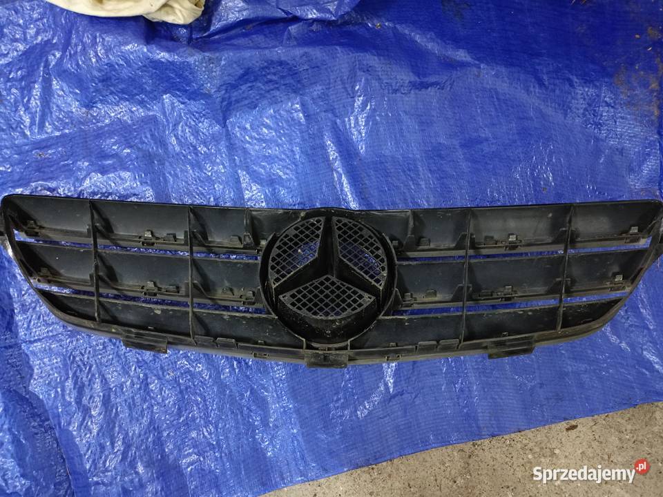 Grill Mercedes W209 Lubin