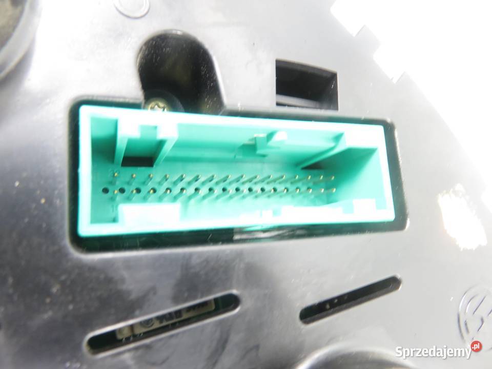 LICZNIK VW TRANSPORTER T5 19 TDI PD 105 AXB