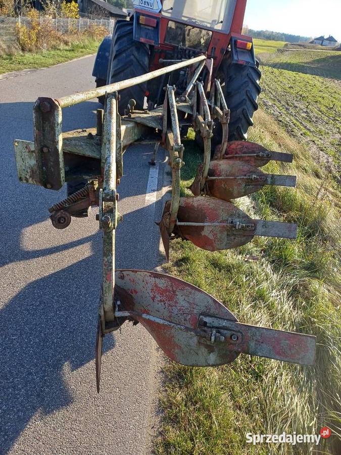 Pług 4 skibowy zagonowy nieuszkodzony Huta