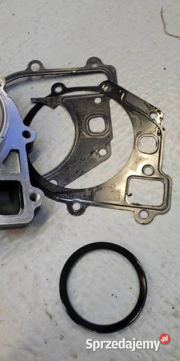 BMW F 750 GS F750 22 POMPA WODY KAPA DEKIEL Nowy Tomyśl