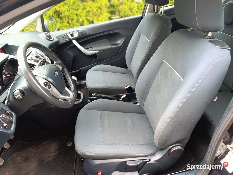 Ford Fiesta 12 benzyna 2012r 3 drzwi śląskie