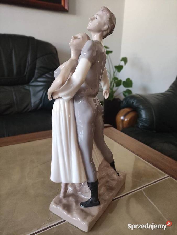 Figurka porcelanowa seria Balet Janów Lubelski