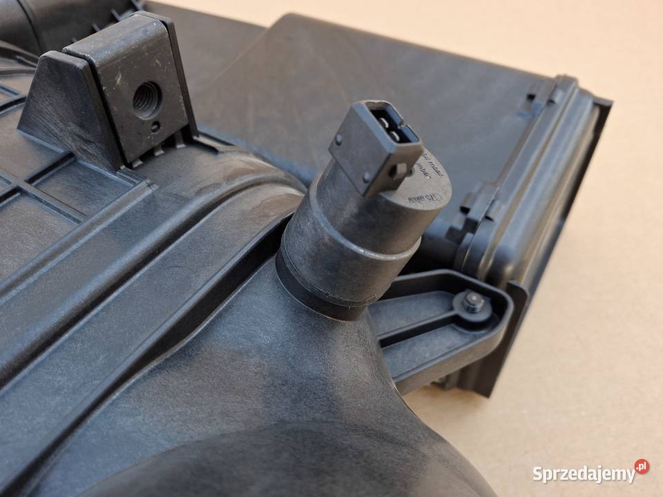 IVECO EUROCARGO 0815 FILTR OBUDOWA FILTRA Bieleń