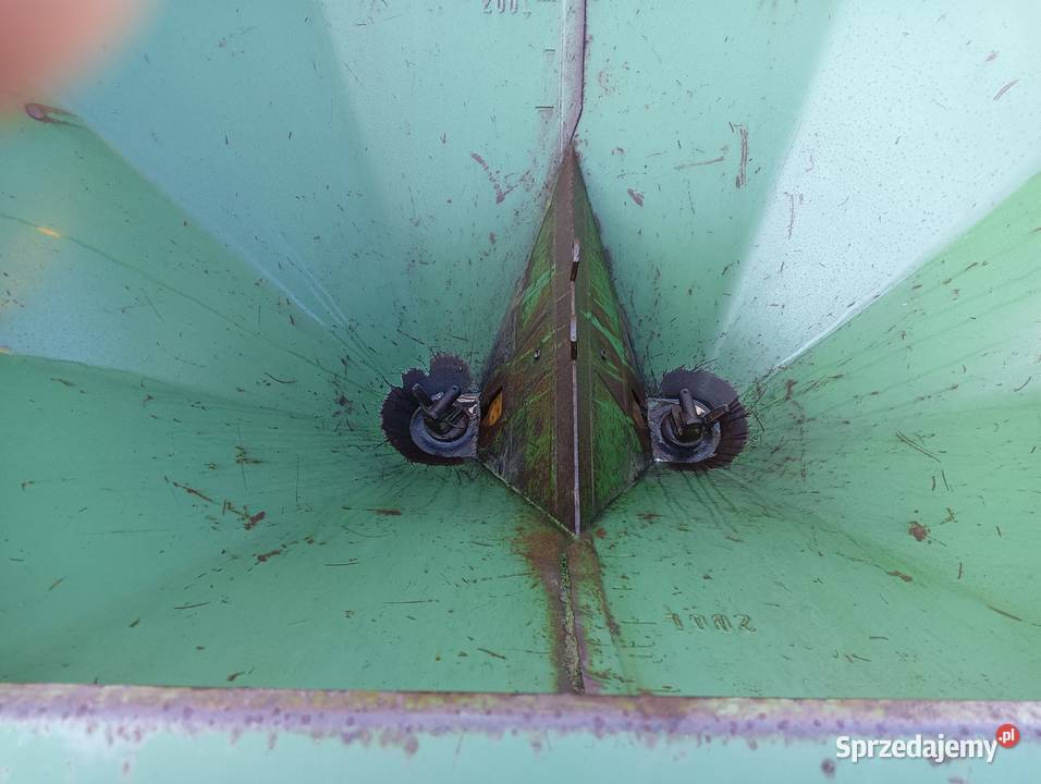 Rozsiewacz Amazone 800 L Rozsiewacze nawozów Rozsiewacze nawozów pomorskie