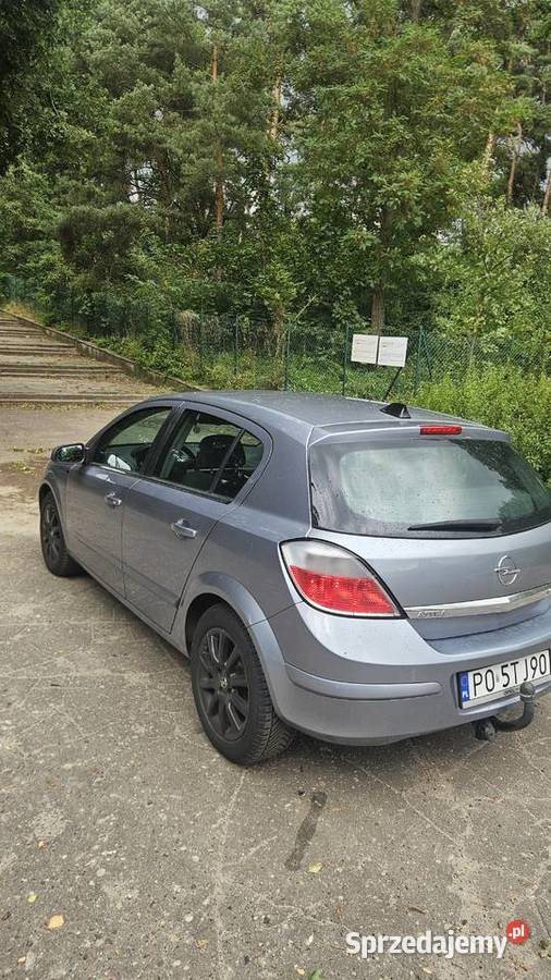 Opel astra h 2005 hatchback Poznań
