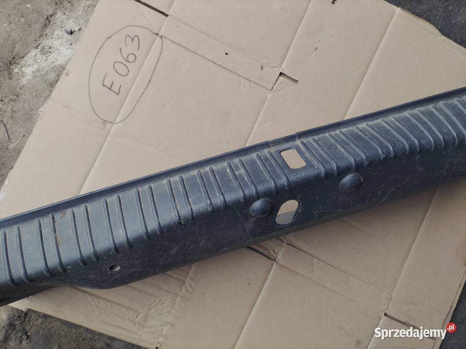 OSŁONA ZAMKA BAGAŻNIKA FORD MONDEO MK1 Kamień-Kolonia sprzedam