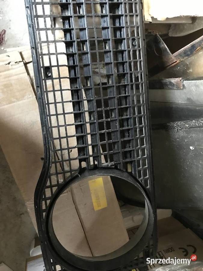 Grill atrapa FIAT 128 special 72r 100 sprawna Darłowo