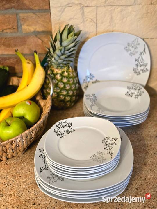 WYPRZEDAŻ MAGAZYNU 159 Zestaw 18 sztuk talerzy Zabrze sprzedam