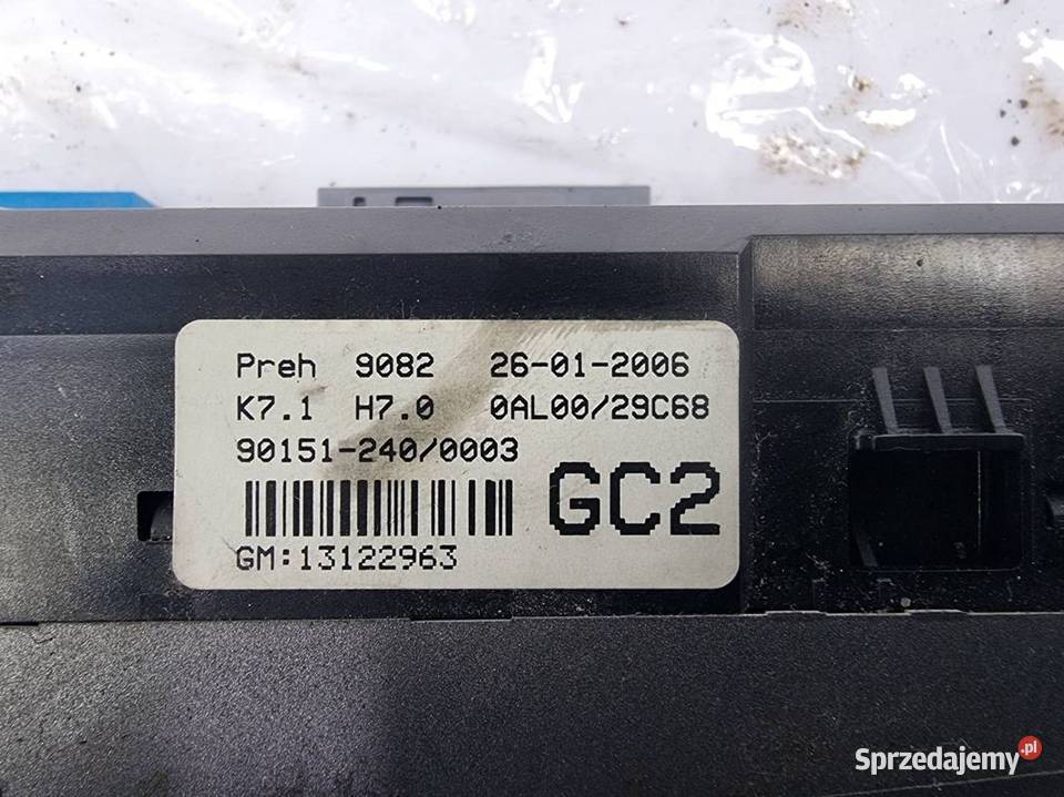 PANEL KLIMATYZACJI OPEL ASTRA H III 13122963