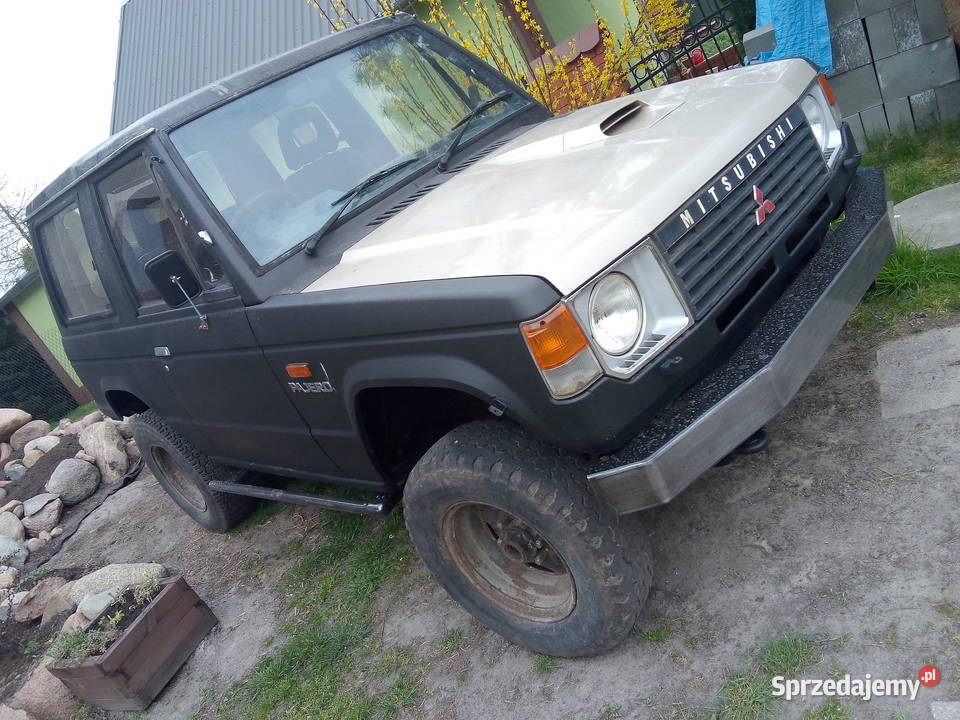 PAJERO I 25 ZMOTA OFFROAD V5C ANGLIK 180000km Kijowiec sprzedam