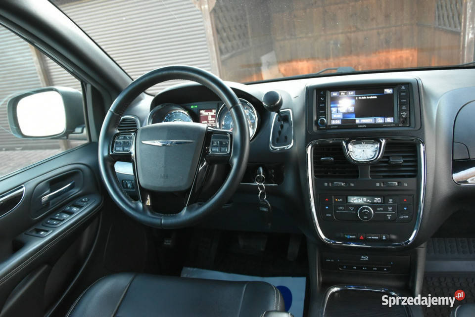 Chrysler Town Country S 36 V6 292 2014r Skóra relingi dachowe sprzedam
