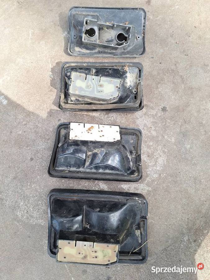Lampy tył fiat 126p Maluch Zduńska Wola