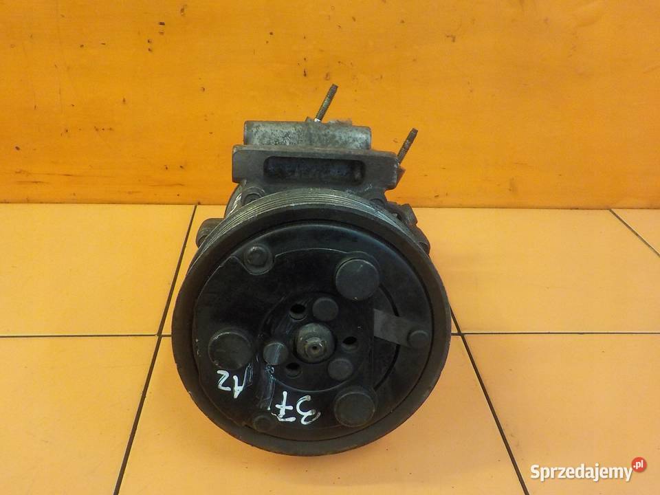 MINI R56 CLUBMAN 16 VTI 10r 120 N12 sprezarka osobowe mazowieckie Suków sprzedam