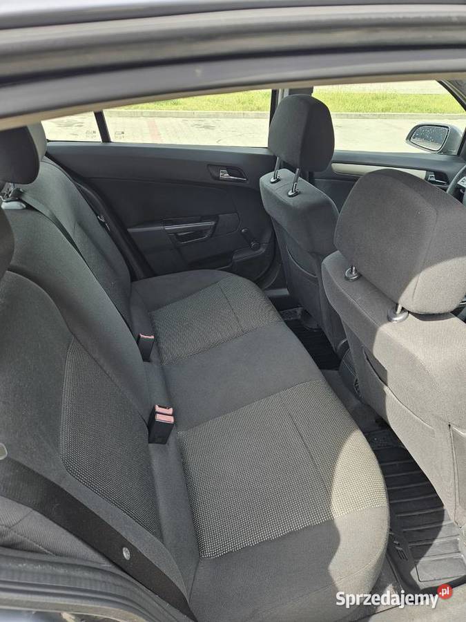 Opel Astra H 2005 Auto osobowe Nowy Dwór Mazowiecki