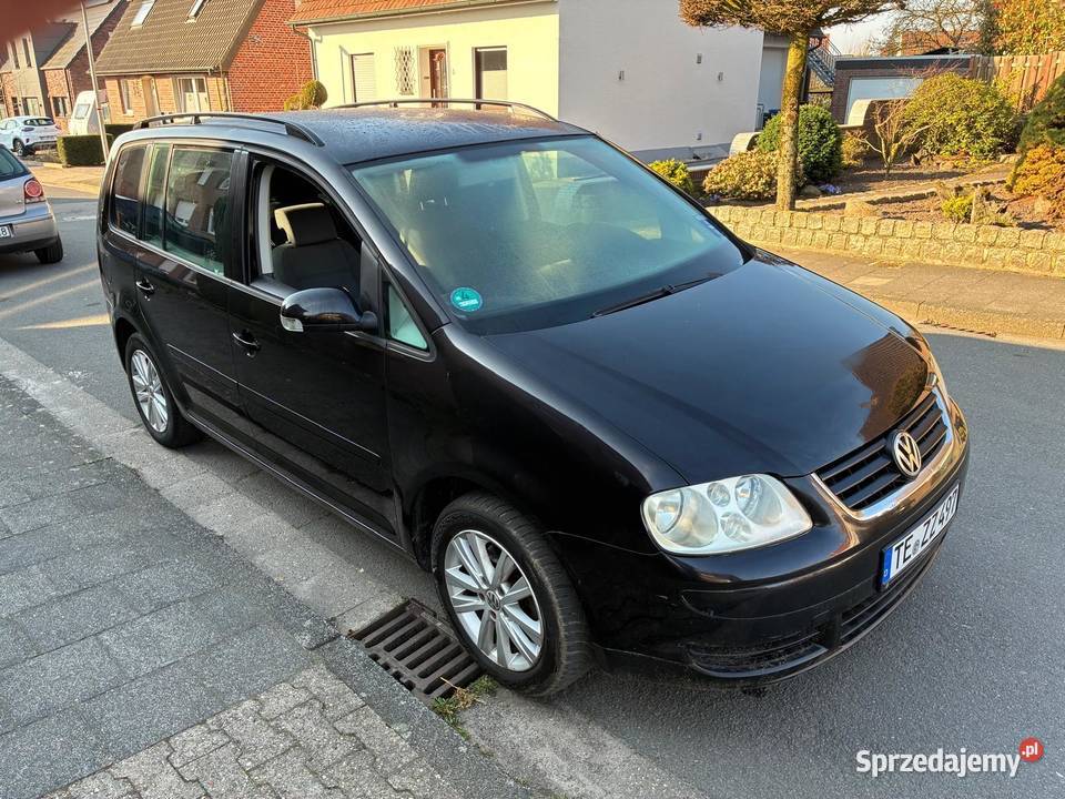 Volkswagen Touran 20 TDI Gąbin sprzedam