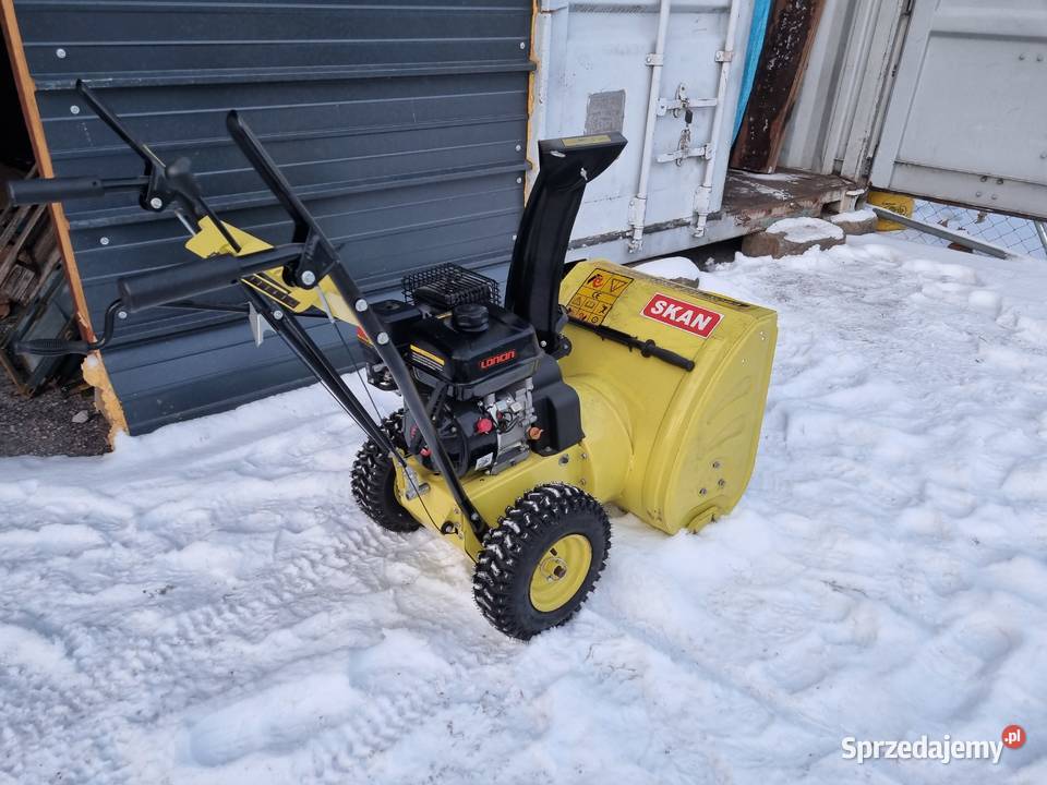 Odśnieżarka SKAN 2 napędem 65 Odśnieżarki sprzedam