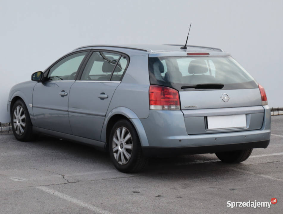 Opel Signum 30 V6 CDTI